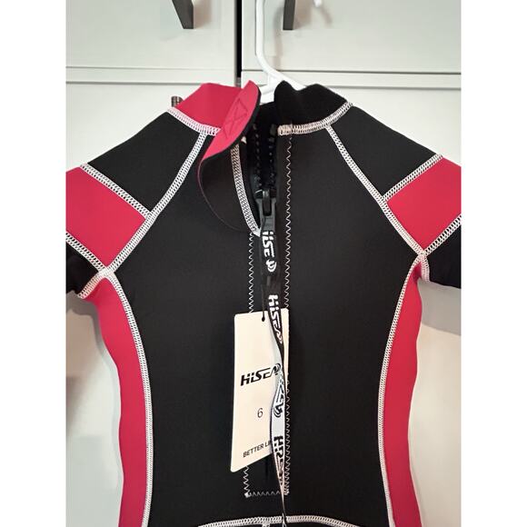Hisea‎ Kids Scuba Donkey Neoprene Wetsuit Size 12, Black W/Red Trim - Picture 2 of 9
